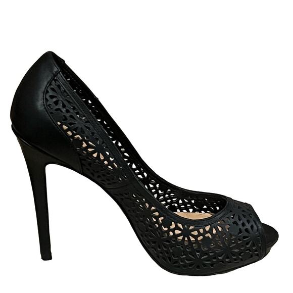 Badgley Mischka Leather Lasercut Accents Black Pumps Size 8.5 M - Picture 12 of 16